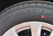 丰田卡罗拉锐放原厂轮胎品牌 规格型号和价格