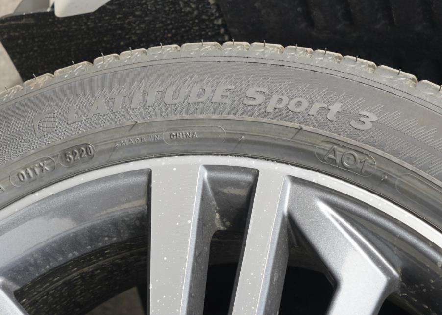 奥迪Q5L Sportback轮胎品牌 规格尺寸和价格(图1)